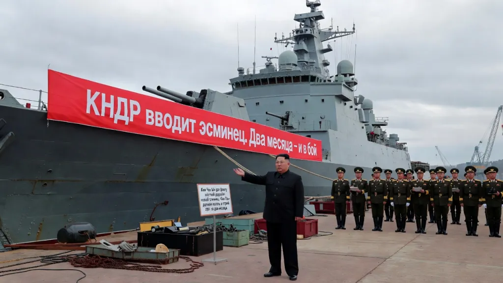 КНДР вводит эсминец. Два месяца - и в бой